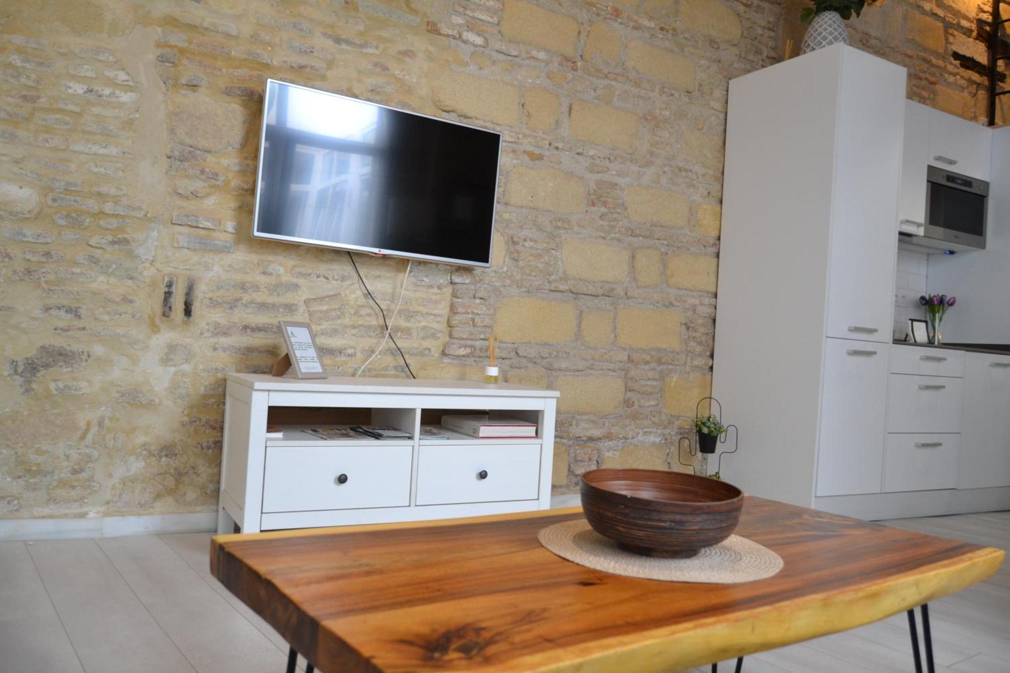 G&H Apartments - Loft La Pintora เฮเรซ เด ลาฟรอนเตรา ภายนอก รูปภาพ